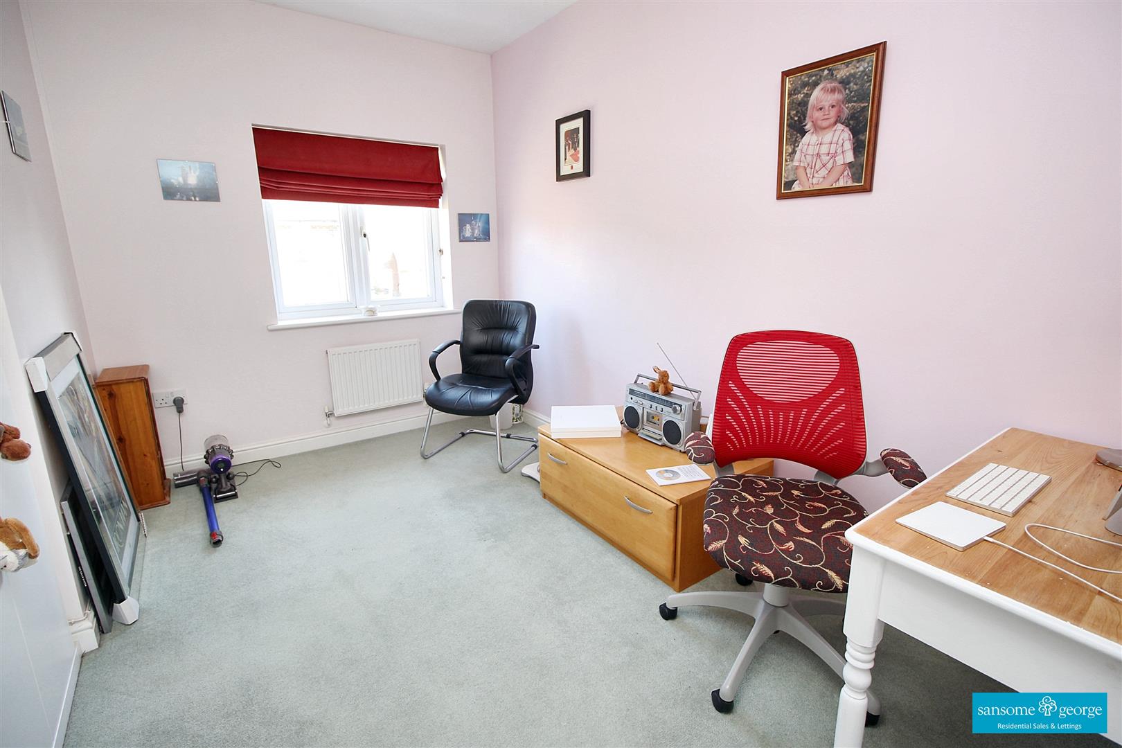 Horsecroft Way, Tilehurst, Reading